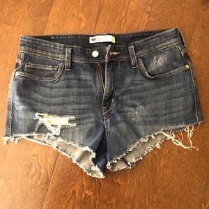 Levi’s custom short shorts